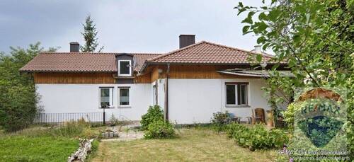 vom Garten - 6 Zimmer Einfamilienhaus in Donauwörth