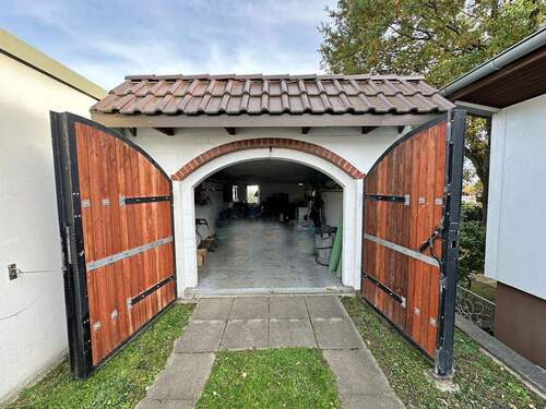 Garage - 