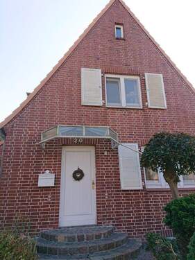 Hauseingangsbereich - 4 Zimmer Einfamilienhaus zum Kaufen in Itzehoe