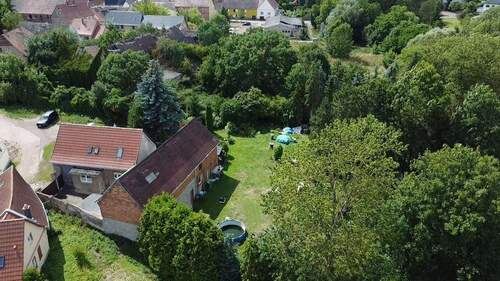 Haus mit Wohnumfeld - 