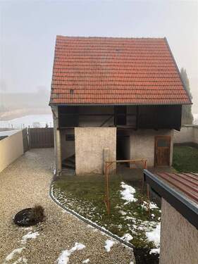 Nebengebäude - 5 Zimmer Einfamilienhaus in Heldrungen