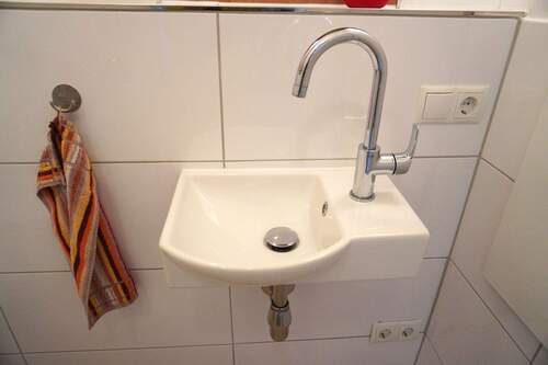 WC - 