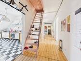 Offener Eingangsbereich - 5 Zimmer Etagenwohnung in Wiesbaden