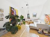 Heller Wohnbereich - Etagenwohnung mit 121,00 m&sup2; in Wiesbaden zum Kaufen