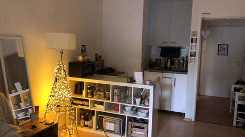 Kochnische alter Boden - Etagenwohnung mit 26,80 m&sup2; in München zum Kaufen