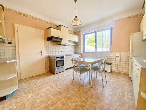 Küche - Bauernhaus, Landhaus mit 150,00 m&sup2; in Rehlingen-Siersburg zum Kaufen