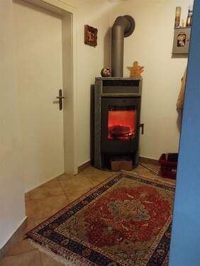 Eingangsflur Kaminofen - 3 Zimmer Einfamilienhaus in Mörsfeld