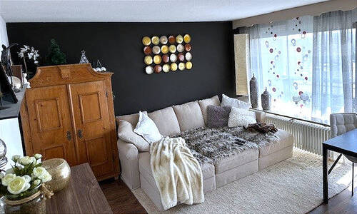 Wohn- und Esszimmer - Wohnen wie im Hotel – stilvolle Wohnung im 8. Obergeschoss mit besonderem Ambiente