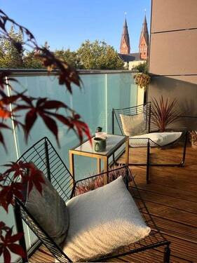 Ostbalkon/Loggia - Von Privat - St. Georg, moderne 3Zi ETWG mit TG Stellplatz, BJ 2013, 5 Min Fußweg bis zur Alster