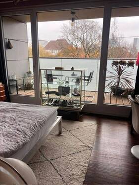 Schlafzimmer - 3 Zimmer Etagenwohnung zum Kaufen in Hamburg