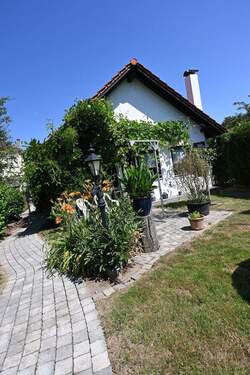 Gartenhaus - 