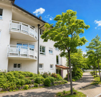 Top ausgestattete, helle 2,5-Zimmerwohnung mit EBK und Balkon in herrlicher Aussichtslage - Filderstadt Plattenhardt