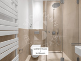 Modernes Badezimmer - Etagenwohnung mit 90,10 m² in Düsseldorf zum Kaufen