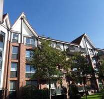 Große 1 22-Zimmer-Wohnung mit Balkon, Einbauküche und Vollbad! - Ammersbek Lottbek