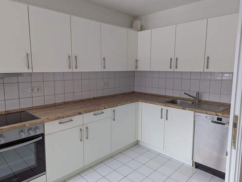 Moderne Küche - Etagenwohnung mit 86,00 m&sup2; in Ammersbek zur Miete