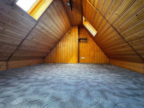 Spitzboden - 