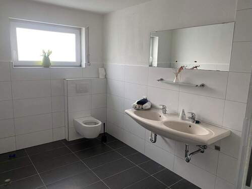 Tageslicht-Bad Haus 1 - 