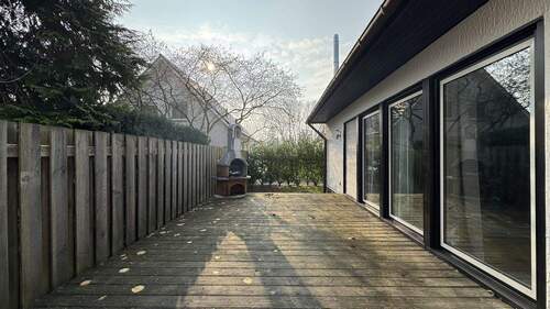 Terrasse - 4 Zimmer Einfamilienhaus zum Kaufen in Lilienthal