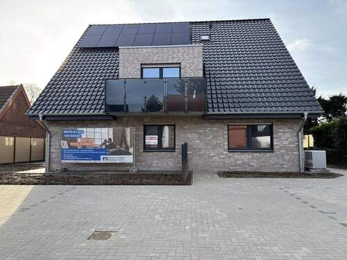 Bild 1 - Genuss eines Neubaus! Moderne Erdgeschosswohnung im Doppelhaus in Nordwalde