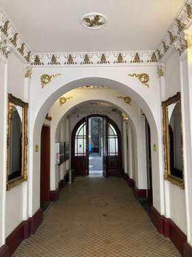 Durchgang im Vorderhaus - 