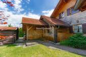 Hausrückseite mit separatem Abstellraum - 3 Zimmer Einfamilienhaus zum Kaufen in Reichling