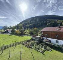 Easy Living in Schliersee - mit Loggia & Kachelofen