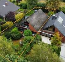 DHH gefühlt wie EFH in Uesen mit viel Platz, zentrale und ruhige Lage, Garten vorne & hinten, Garage - Achim