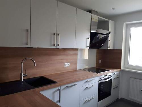 Einbauküche - 2 Zimmer Etagenwohnung zur Miete in Röthenbach an der Pegnitz