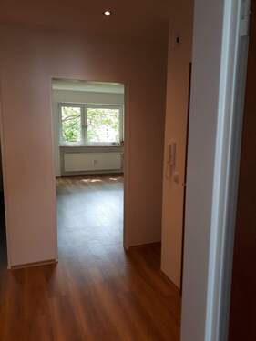 Diele/SZ - 2 Zimmer Etagenwohnung in Röthenbach an der Pegnitz