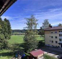 Wohlfühlwohnung mit Balkon & Blick ins Grüne - Hausham
