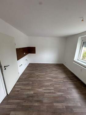 Küche / Wohnen - 2 Zimmer Etagenwohnung zur Miete in Weißenhorn