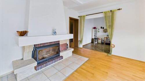 Kamin und Küchenzugang - 