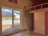 Studio mit Loggia (2. OG) - 