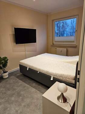 Schlafzimmer - 2 Zimmer Etagenwohnung zum Kaufen in Berlin