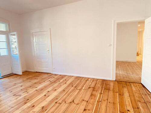 Zimmer 2 - 