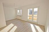 Wohnzimmer - 3 Zimmer Etagenwohnung zur Miete in Halle (Saale)