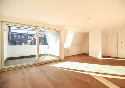 Beispiel Wohnbereich samt Küche - Sonnige 3-Zi.-Balkon-Whg. in perfekter Lage im Glockenbach!