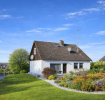 Freistehendes Einfamilienhaus mit großzügigem Grundstück zu verkaufen - Bidingen Bernbach