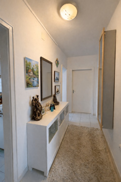 Flur - 3 Zimmer Etagenwohnung in Untermeitingen