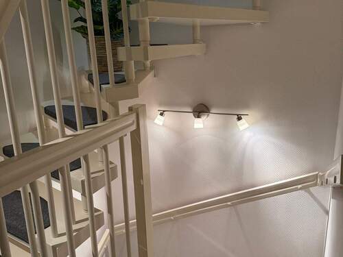 Treppe in den Keller.jpeg - 