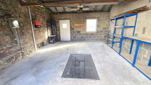 Garage am Haupthaus - 