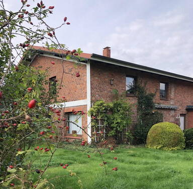 Das Haupthaus - 1 Zimmer Mehrfamilienhaus, Wohnhaus zum Kaufen in Wentorf AS (Amt Sandesneben)