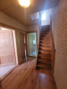 016 Flur Haus 2 - 