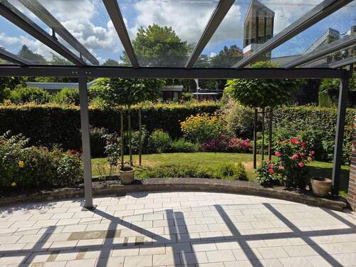 Überdachte Terrasse - 