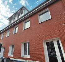 Neubau-Dachgeschosswohnung im charmantem Bestandshaus - Hamburg Groß Borstel