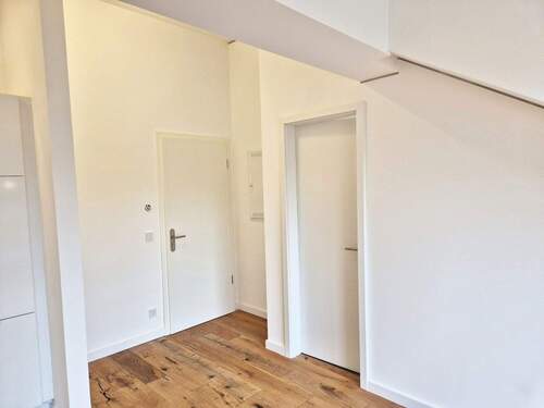 Eingangsbereich Wohnung - 