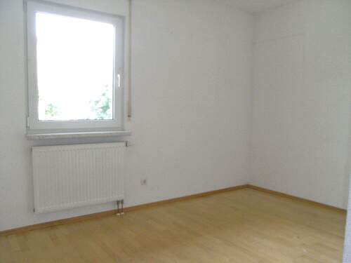 Schlafzimmer o. Büro-EG - Einfamilienhaus mit 133,00 m² in Altfraunhofen zum Kaufen