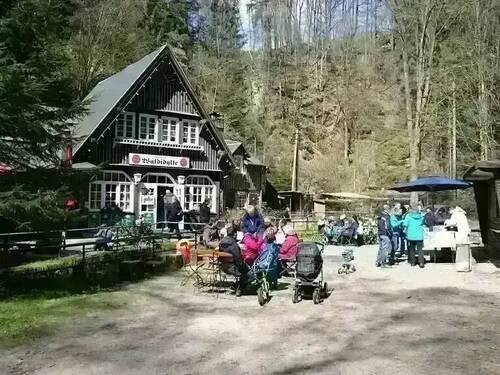 Ganzjährig besucht - Hotel, Pension, Gasthof zum Kaufen in Lohmen