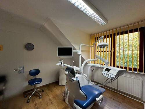 Behandlungszimmer 3 - 