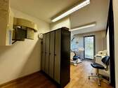 Behandlungszimmer 1 - 
